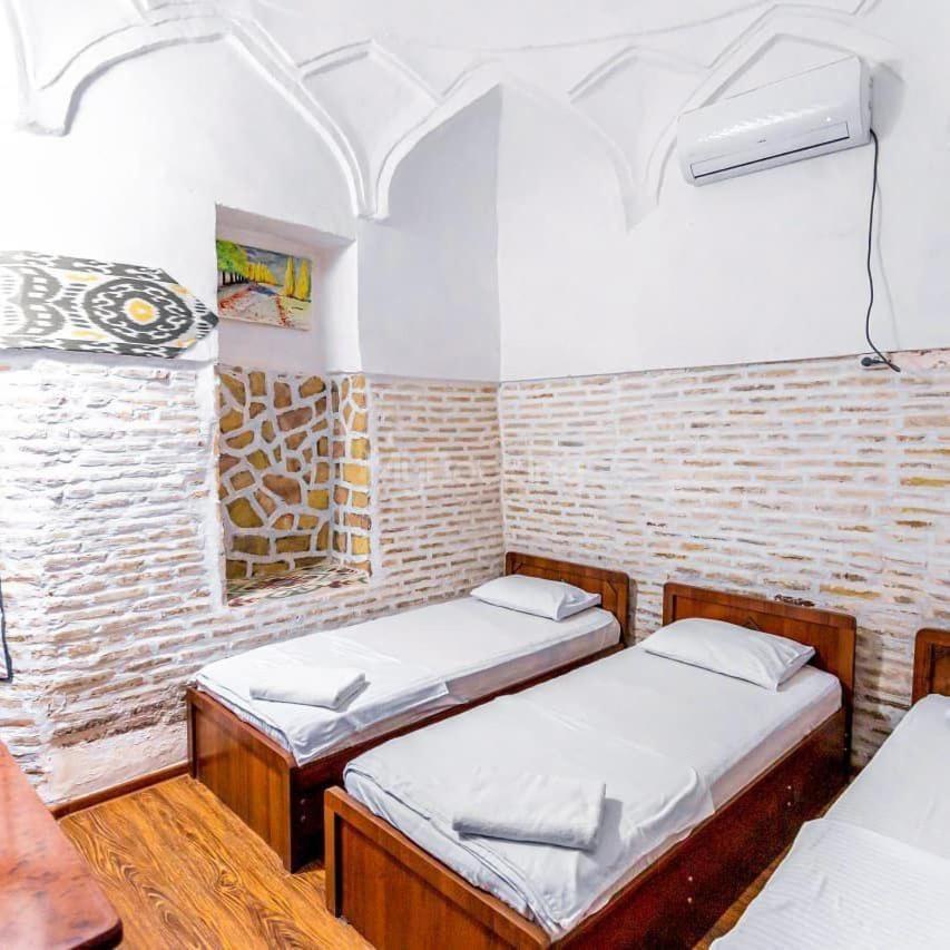 Umar Hotel In The Old City Бухара Екстериор снимка